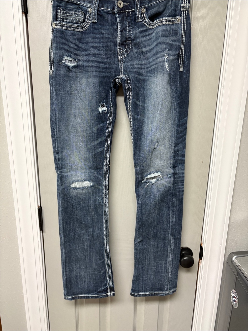 BKE Men's Distressed Blue Straight Jeans